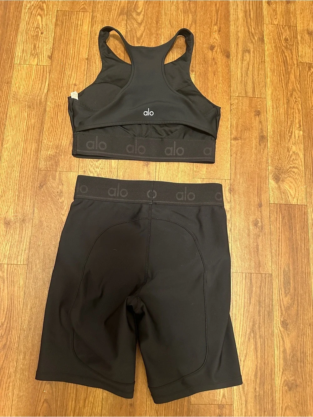 Alo set size small